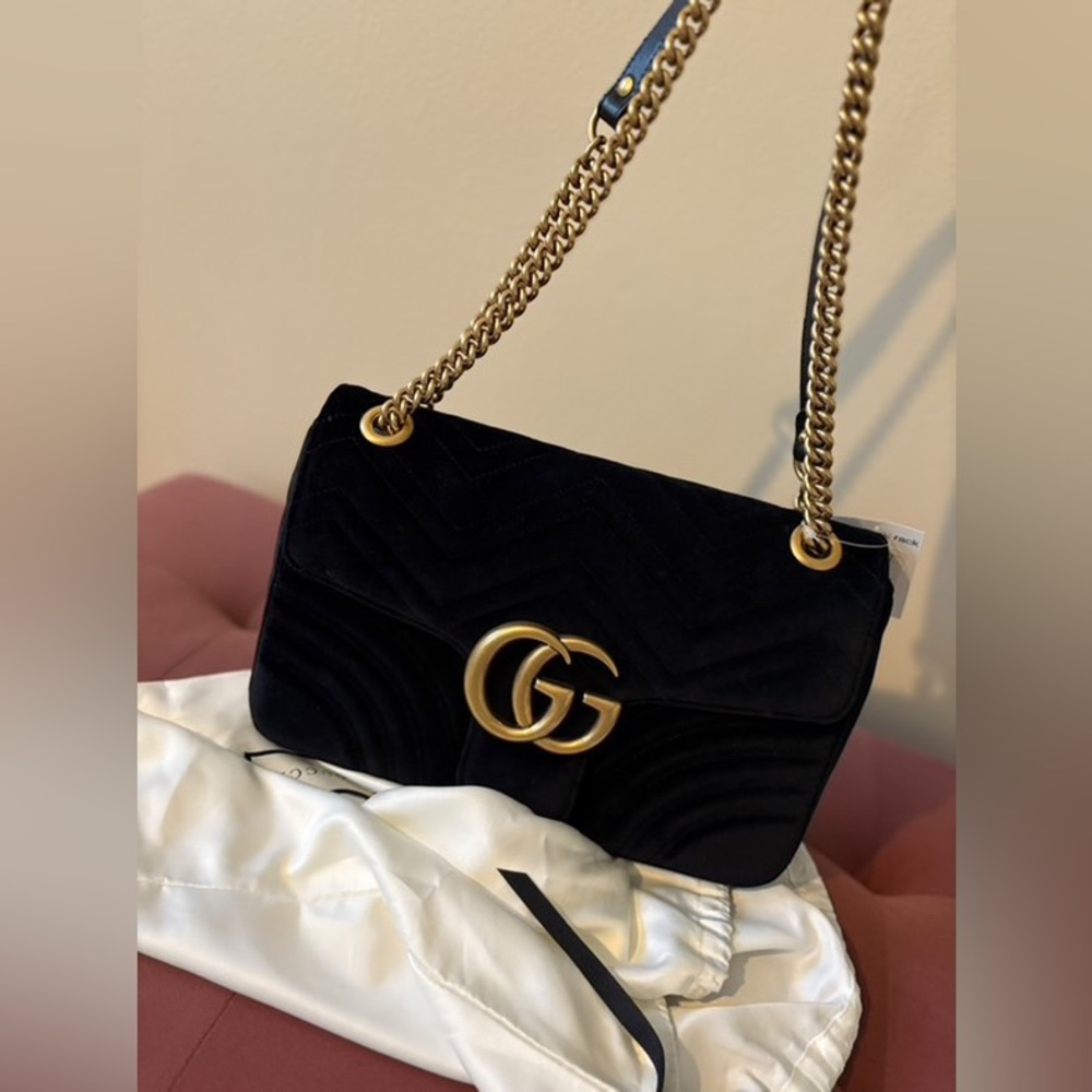 Gucci Marmont Matelasse Medium Velvet Shoulder Bag